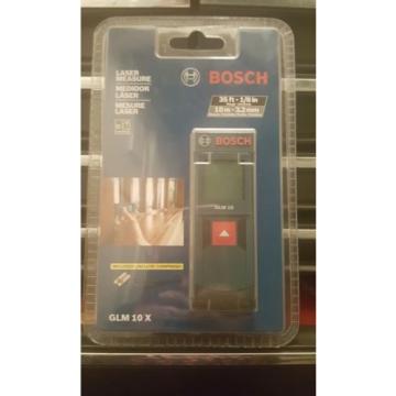 Bosch 35ft Laser Measure GLM 10 X 1/8&#034; Accuracy Includes Batteries and Stra New