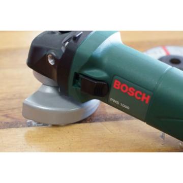 Bosch PWS1000 100mm 4 inch 670 Watt Angle Grinder w/ 3 Bonus Discs