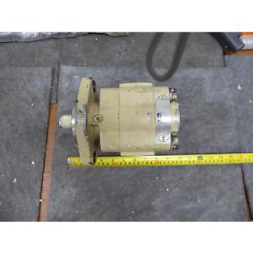 PARKER COMMERCIAL HYDRAULIC PUMP # 312-9710-157