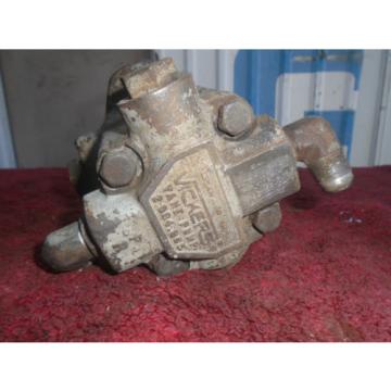 Vickers Hydraulic Pump - Model# V10F 4P5-1 8C 5F 20 L turns well