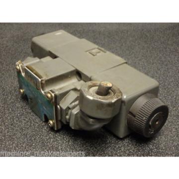 VICKERS HYDRAULIC VALVE_DG4V-3S-6C-M-FTWL-B5-60_DG4V3S6CMFTWLB560