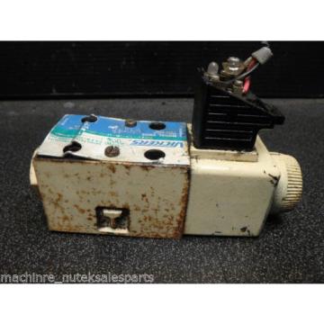 VICKERS Solenoid Controlled Valve DG4V-3S-2A-M-U-B5-60_DG4V3S2AMUB560 - USED