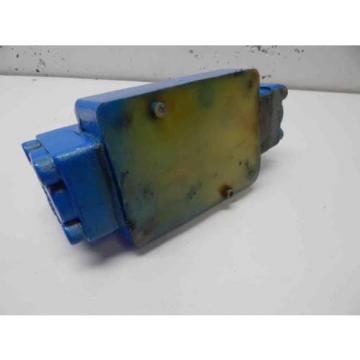 Nachi DHE10061A or DHE10-06-1A Hydraulic Valve