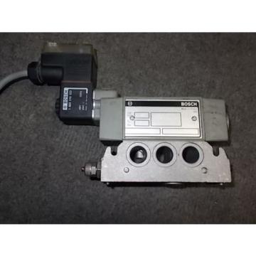 BOSCH REXROTH PNEUMATIC SOLENOID VALVE 0 820 024 126 48 or 24 volt