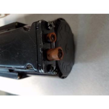 REXROTH INDRAMAT SERVO MOTOR  MKD071B-061-GG0-KN