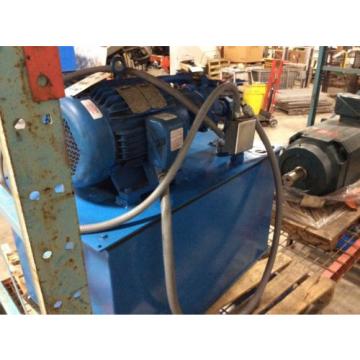 Vickers 15hp hydraulic pump w/tank, 411AK00079A, PSSCA1060P045DX, Eaton System