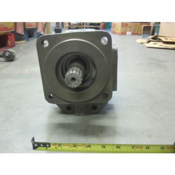 NEW PARKER COMMERCIAL HYDRAULIC PUMP 316-9710-032