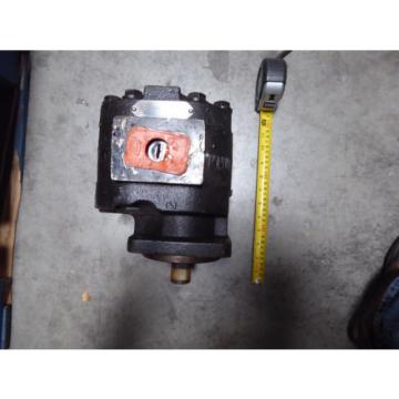 NEW PARKER COMMERCIAL HYDRAULIC PUMP 316-9310-382