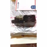 DENISON 3D02 34 151 0101 00BIGOQ327 DIRECTIONAL VALVE HYDRAULIC