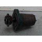 Sumitomo Eaton Hydraulic Orbit Motor, H-100AA2-G, Used,  WARRANTY