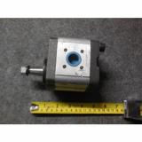 NEW LIVENZE GEAR PUMP # 1041904